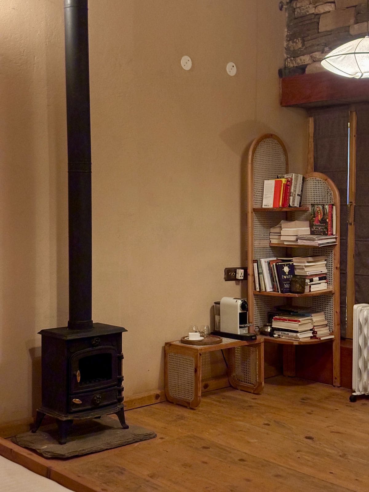 Wood fire burner, Kumaon Vann